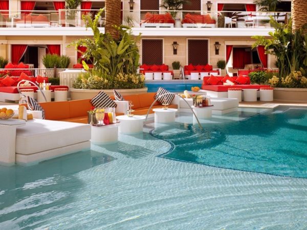 Encore Beach Club Couches - Las Vegas Nightclubs & Pool Parties